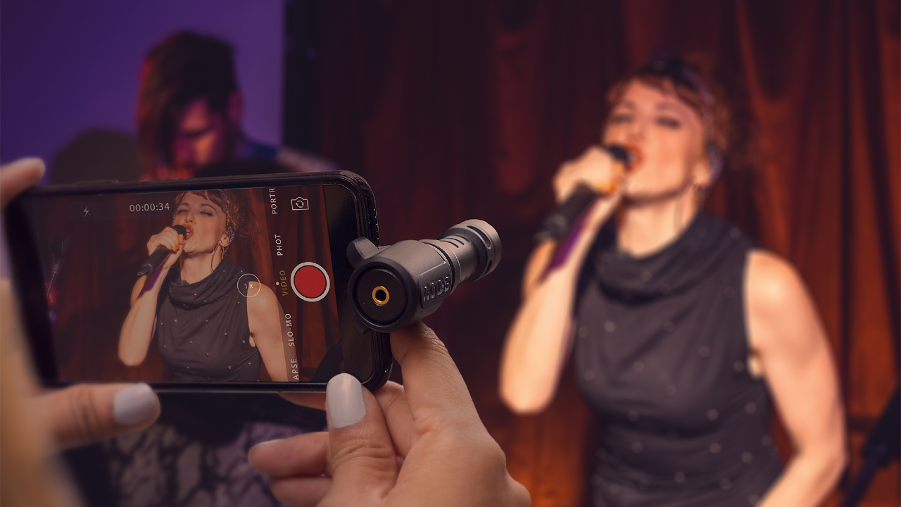 How To Connect An External Microphone To A Smartphone